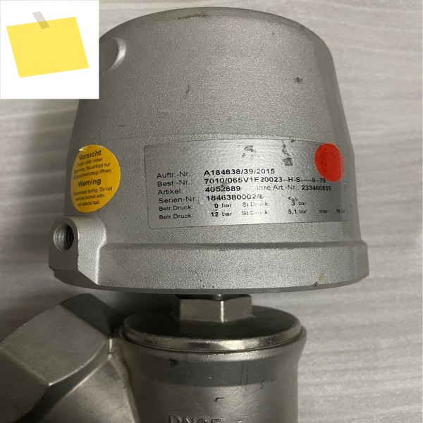 슈베르트 살저 DN65 앵글 시트 밸브 7010 065V1E20023-H-S-9-78 제품 이미지