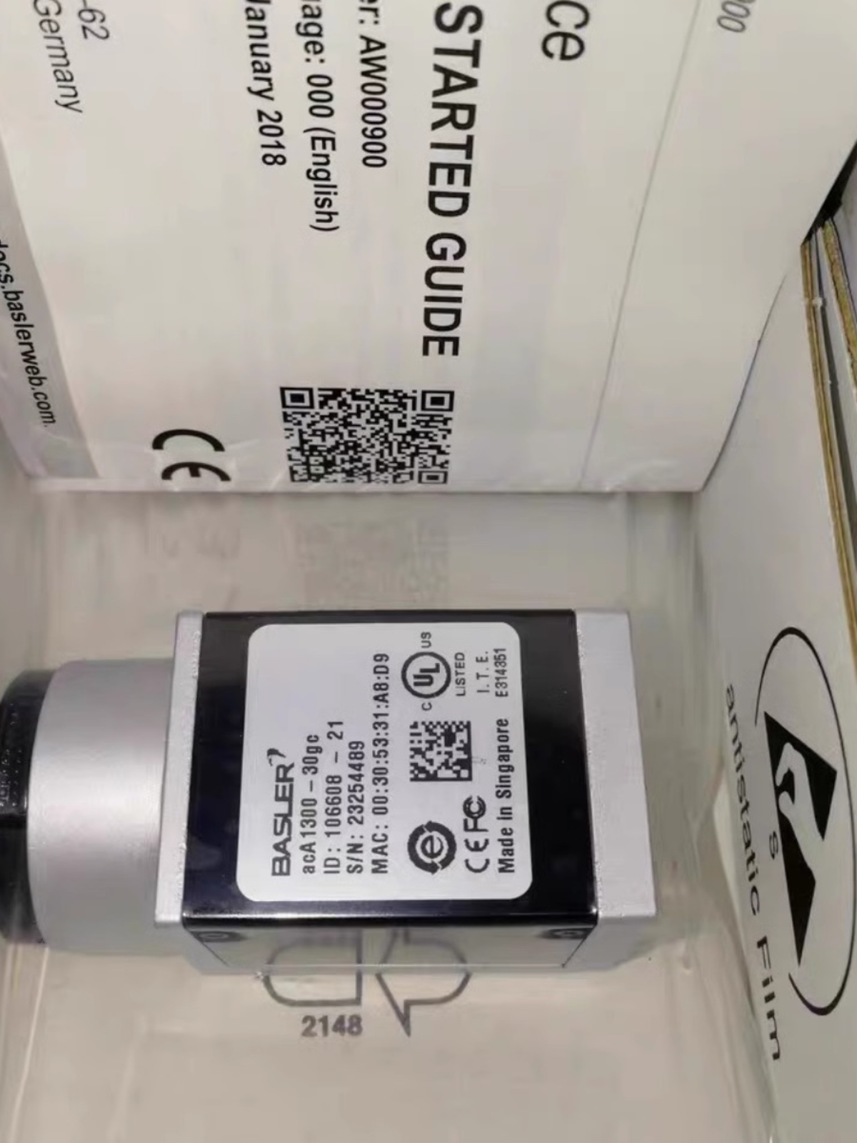 BASLER ACA2500-14GM 및 ACA2500-14GC 산업용 카메라 정품이며 재고가 있으며 문의 가능합니다 제품 이미지