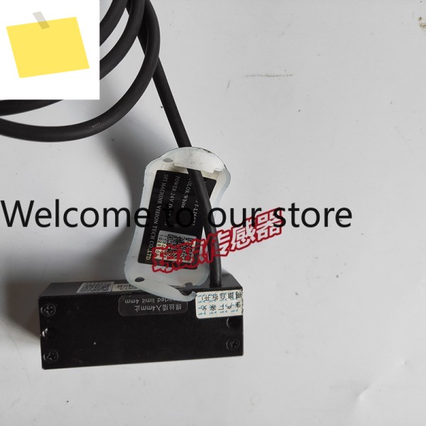 OPT-L16022 Opte 스트립 광원 머신 비전 시스템 실사 촬영 제품 이미지