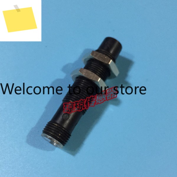 독일 P + F NRN10-12GM40-E2-C-V1 유도형 원통형 근접 스위치 센서 제품 이미지