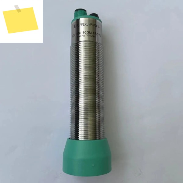 2025.5 센서 UC4000-30GM-IUR2-V15 제품 이미지