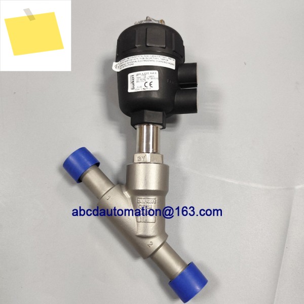 버커트 공압 앵글 시트 밸브 2000 DN20 ASME 34 CF3M 00175575 제품 이미지