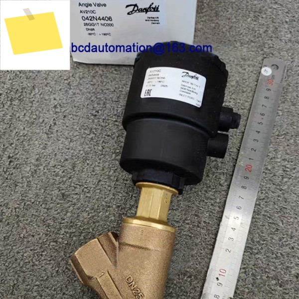 기존 Danfoss 앵글 시트 외부 서보 밸브 AV210C 042N4406 제품 이미지