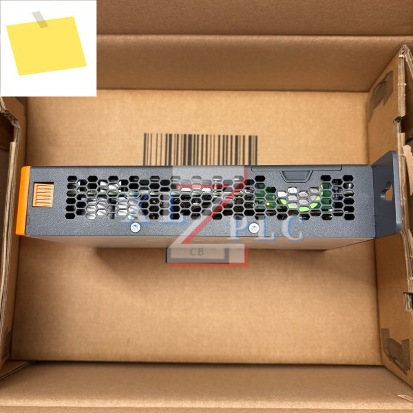 산업용 제어 컴퓨터 새 제품 PC2200 5R2A21000000Q0-003 5ACCIF01.FPLS-000 제품 이미지