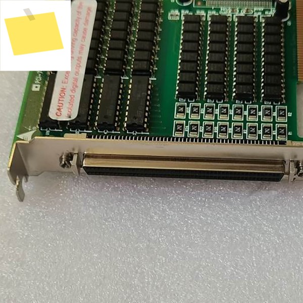ADLINK PCI-7432 격리형 고속 디지털 IO 카드 제품 이미지