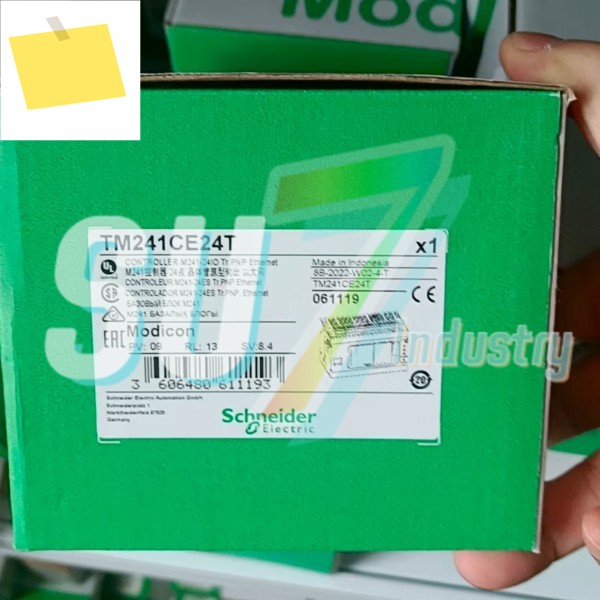 PLC 컨트롤러 신규 입고 TM241CE24R 제품 이미지
