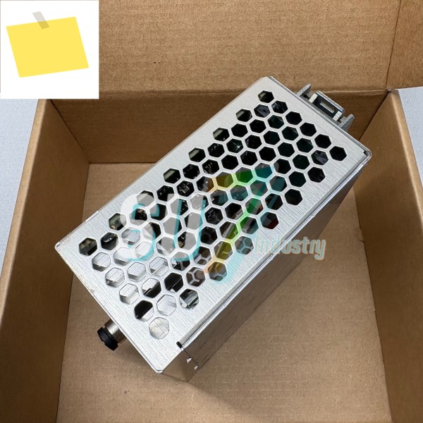 2989365 FL NAT SMN 8TX 산업용 스위치 새제품 제품 이미지