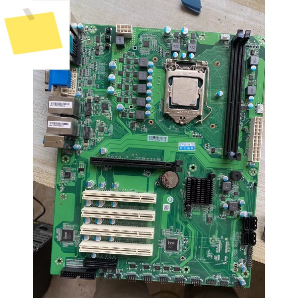 IOT0-H1101 산업용 제어 마더보드, 칩셋, 듀얼 네트워크 포트, LGA1151, 7세대 CPU 지원 제품 이미지