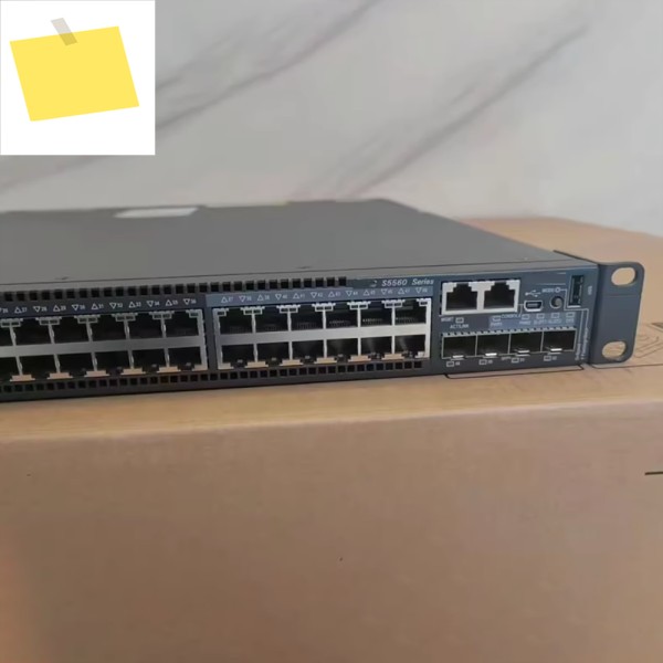 S5560-56C-HI 48포트 기가비트 이더넷 SFP+10G 네트워크 스위치 확장 가능 제품 이미지