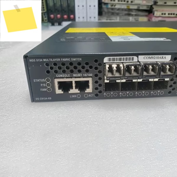 CISCO DS-C9134-K9 32포트 파이버 스토리지 스위치 10G 듀얼 밴드 모듈용 제품 이미지