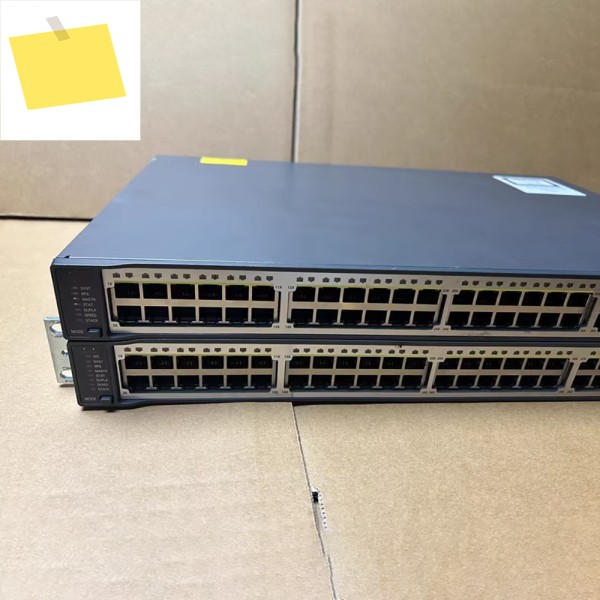 CISCO WS-C3750V2-48TS-S 24 포트 48 100Mbps 기가비트 레이어 3 스위치용 1개 제품 이미지