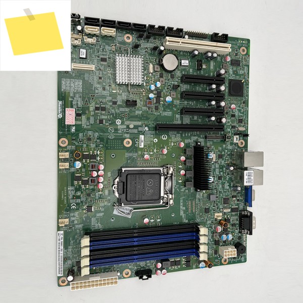 원래 분해 서버 마더보드 S1200BTL은 E3-1230 V2 LGA1155 SATA3을 지원합니다. 제품 이미지