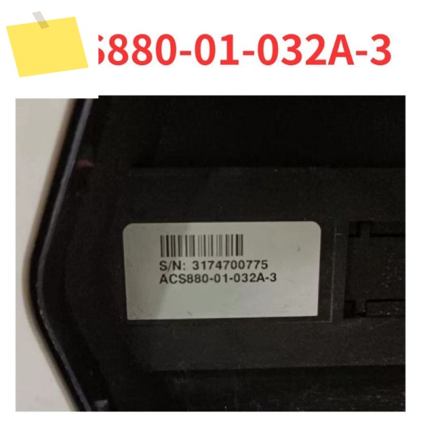 90% 신품 ACS880-01-032A-3 주파수 변환기 테스트 완료 OK 제품 이미지