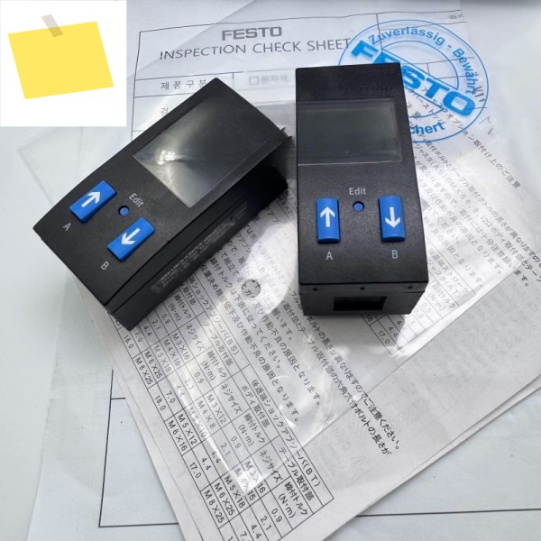 FESTO 압력 센서 부품 SDE1-D10D2-G2-MS4MS6-L-P2P1-N1-M12M8-PU-W 제품 이미지