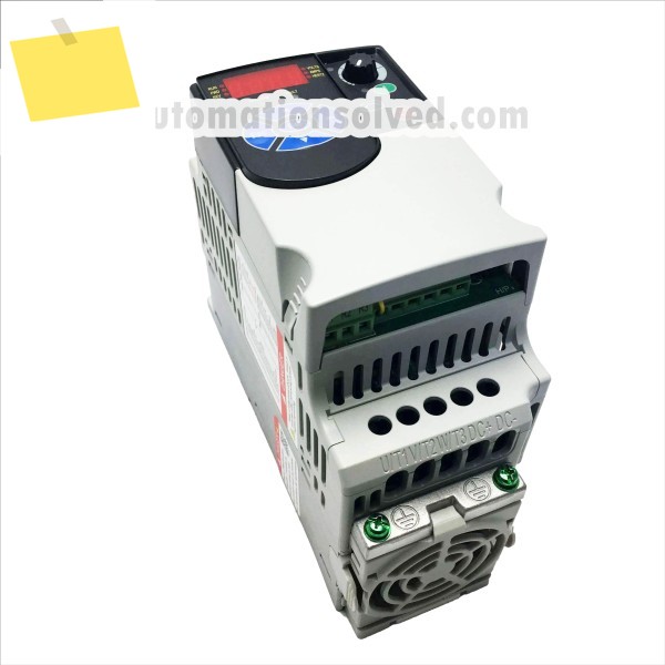 22FD2P5N103 신품 원본 0.75kW 1HP AC 드라이브 제품 이미지