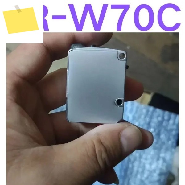 중고 테스트 OK 광전자 센서 LR-W70C 제품 이미지