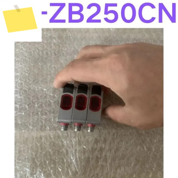 신품 레이저 센서 LR-ZB250CN 제품 이미지