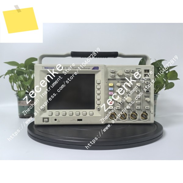 1PC 중고 Tektronix TDS3014C 1.25GSs 100MHz 4채널 오실로스코프 제품 이미지