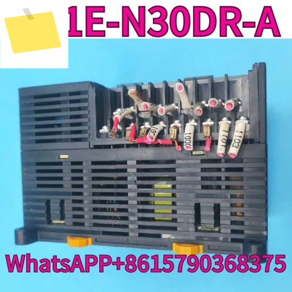 중고 PLC 컨트롤러 CP1E-N30DR-A 테스트 OK 제품 이미지