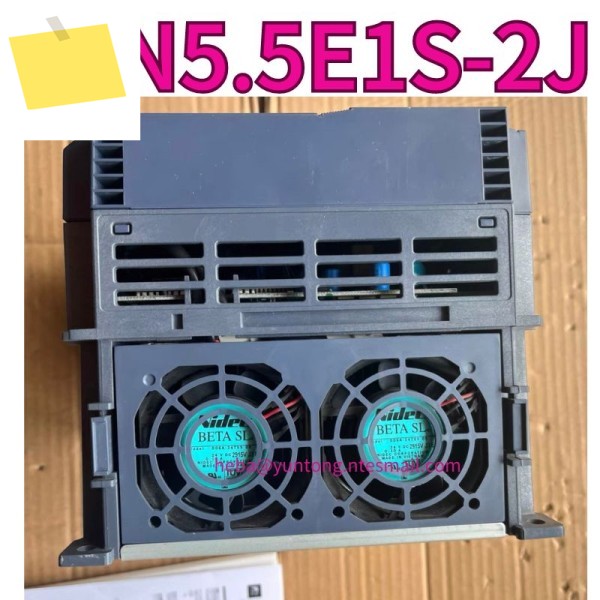 신품 주파수 변환기 FRN5.5E1S-2J 5.5kw 220v 제품 이미지