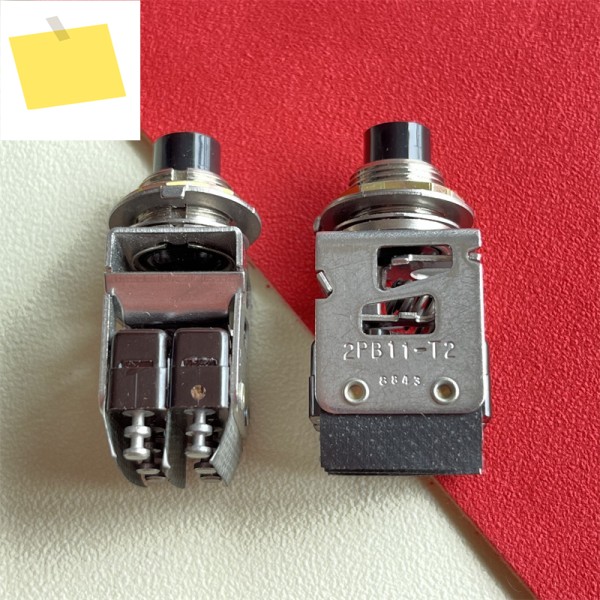 1PCS 2PB11-T2 수입 뉴스 패널 판넬 판네루 버튼 스위치 5A 리셋 제품 이미지