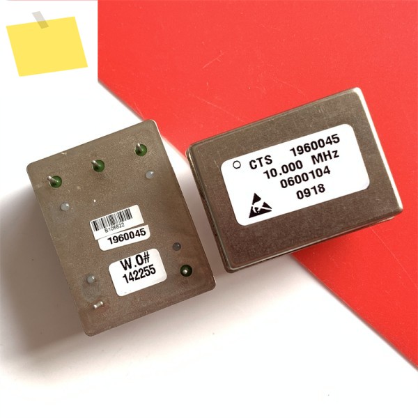 1PCS 1960045 10.000MHz 수입 전압 제어 수정 발진기 제품 이미지