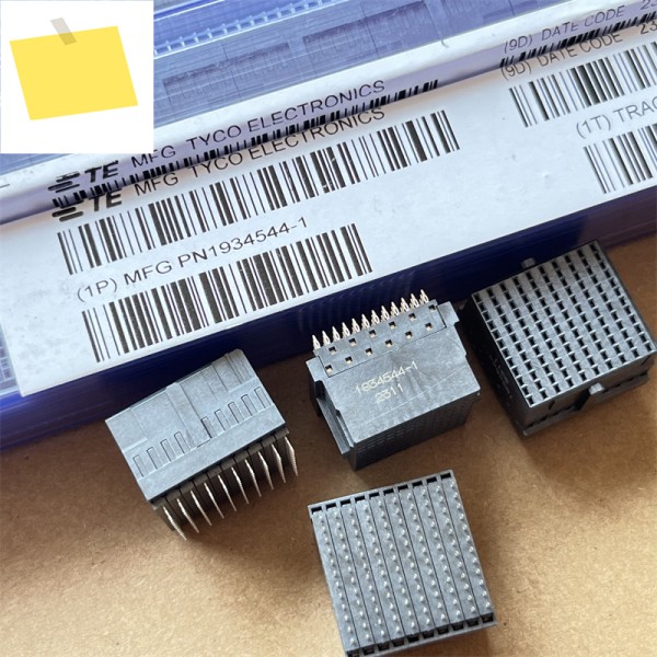 1PCS 1934544-1 수입 TE 4PR 10COL 16MM 120핀, 고속 모듈 커넥터 제품 이미지