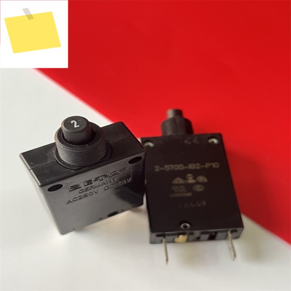 1PCS 2-5700-IG2-P10-2A 수입 회로 차단기 스위치 250VAC 제품 이미지