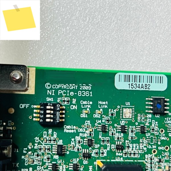 PCIe-8361 PXI 섀시 드라이버 카드 데이터 수집 원격 제어 장치 779504-01 제품 이미지