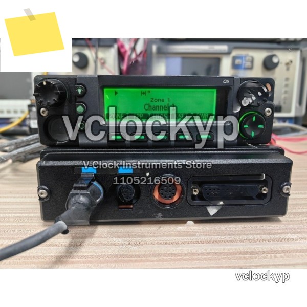 APX7500 M30TSS9PW1AN UHF R1 7800MHz ADP AES 제품 이미지