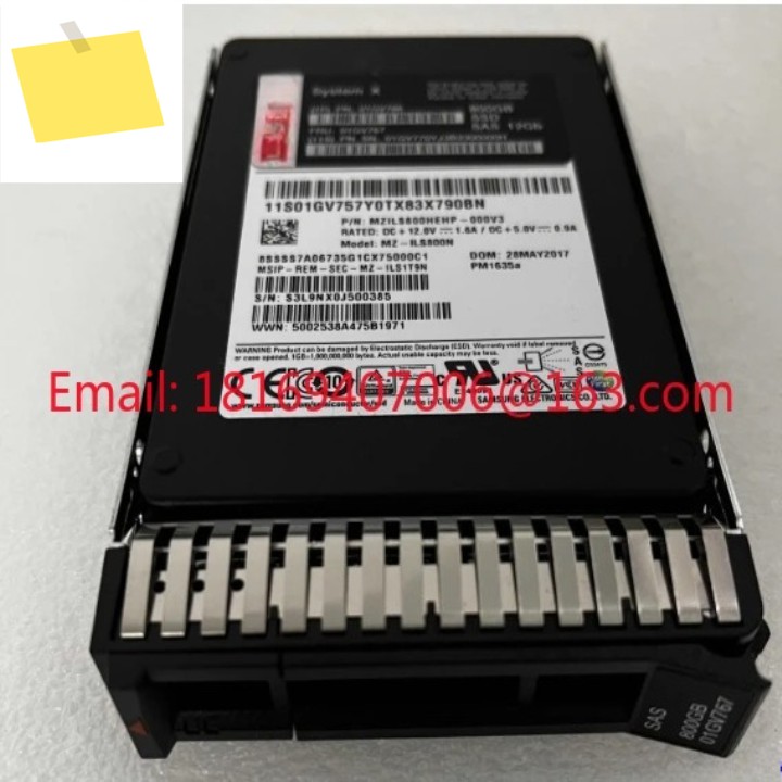 1pcs-01GV767 800G SSD 12G 2.5 용 제품 이미지