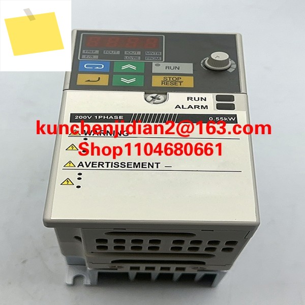 FC-302P1K1T5E20H1XGXXXXSXXXXA0BXCXXXXD0 131B0463 100% 새 주파수 변환기 공급 제품 이미지