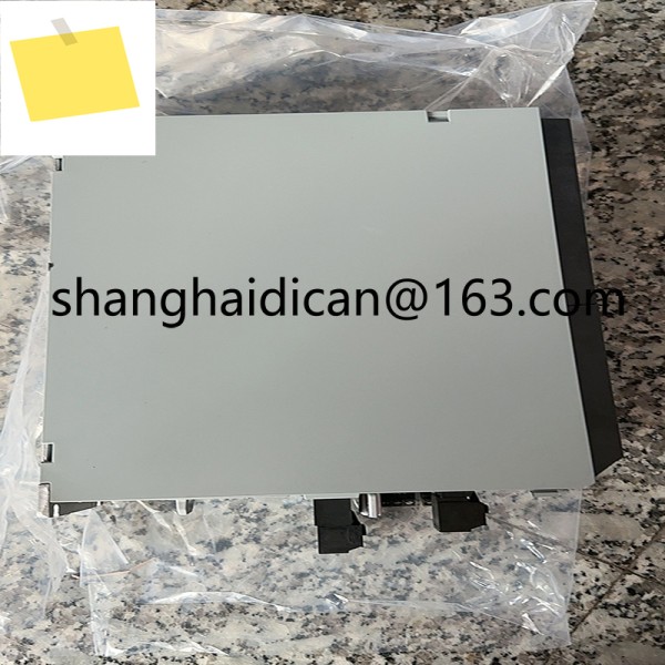 FC-302P15KT5E20H1XGXXXXSXXXXA0BXCXXXXD0 신품 주파수 변환기 제품 이미지