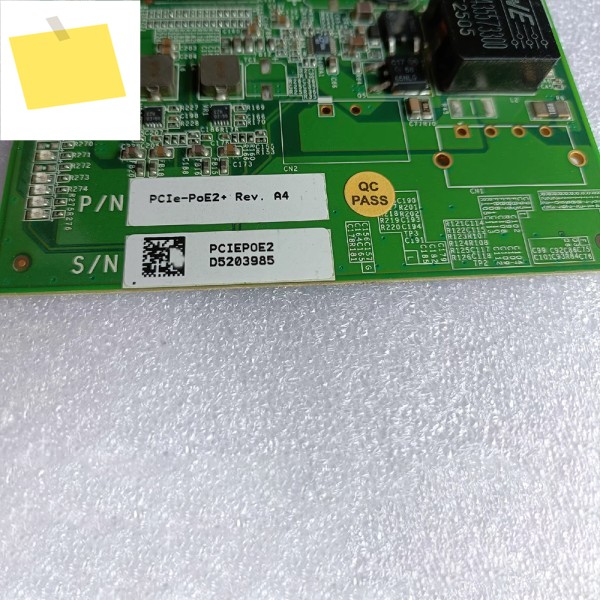 산업용 카메라 이미지 획득 카드 PCIe-PoE2+ Rev.A4 제품 이미지