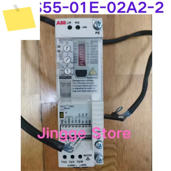 중고 테스트 완료 주파수 변환기 ACS55-01E-02A2-2 0.37KW 제품 이미지