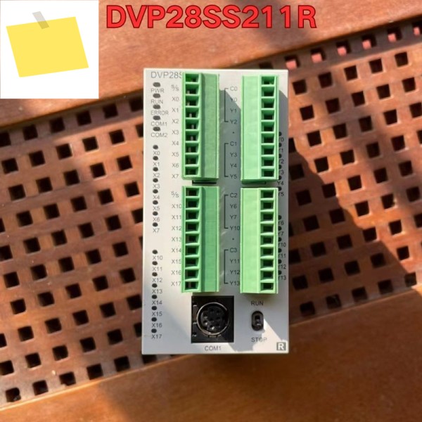 중고 PLC 모듈 DVP28SS211R 기능 테스트는 정상입니다. 2025년 10월 최신 제품 이미지