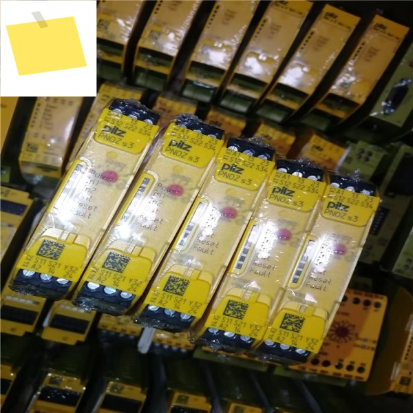 S4 751104 , , S7 PILZ 릴레이 모듈 제품 이미지