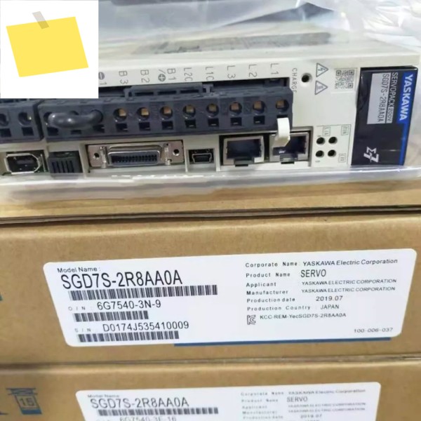 신품 야스카와 SGD7S-2R8AA0A 서보 드라이브 제품 이미지