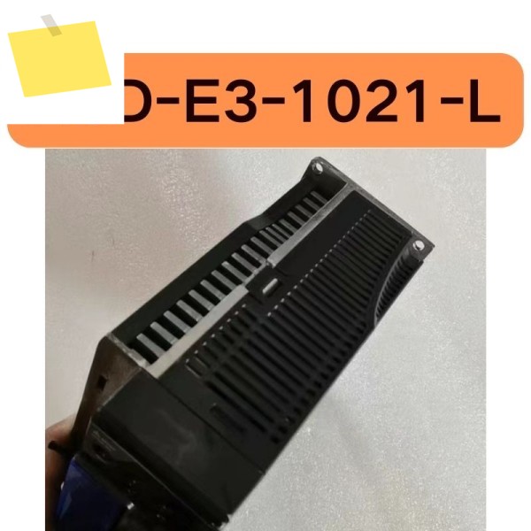 중고 1KW 드라이버 ASD-E3-1021-L 테스트를 거쳤으며 기능은 그대로 유지되었습니다 제품 이미지