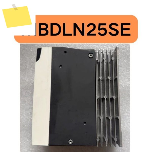 중고 서보 드라이버 400W MBDLN25SE는 기능 손상 없이 테스트를 거쳤습니다 제품 이미지