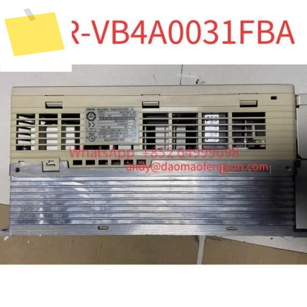 중고 CIMR-VB4A0031FBA 주파수 변환기 15KW11KW 380V 테스트 완료 제품 이미지