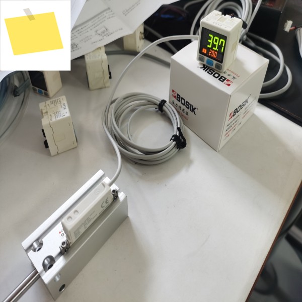 BOSIK 선형 센서 BCL10C-40-BE, 실린더액추에이터 위치 제품 이미지
