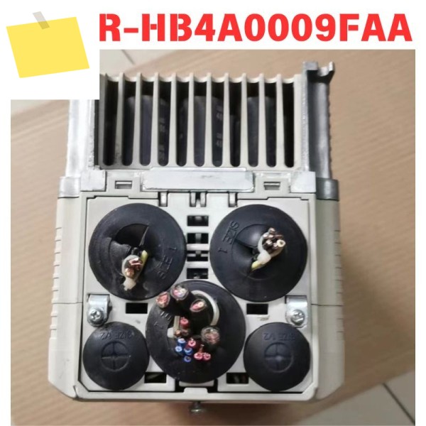 중고 CIMR-HB4A0009FAA 인버터 기능 테스트 OK 제품 이미지