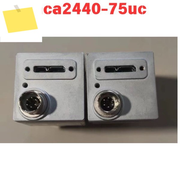중고 acA2440-75uc 산업용 카메라 500만 화소 컬러 75프레임 기능 테스트 완료 제품 이미지