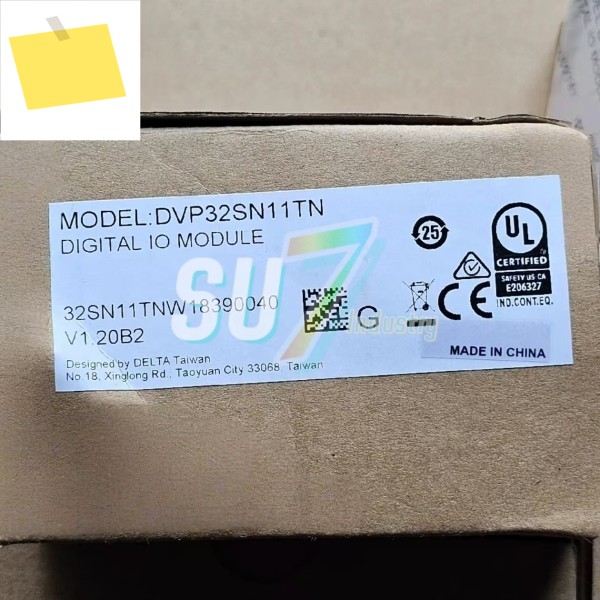 PLC 모듈 DVP32SM11N 창고에 신규 입고 제품 이미지