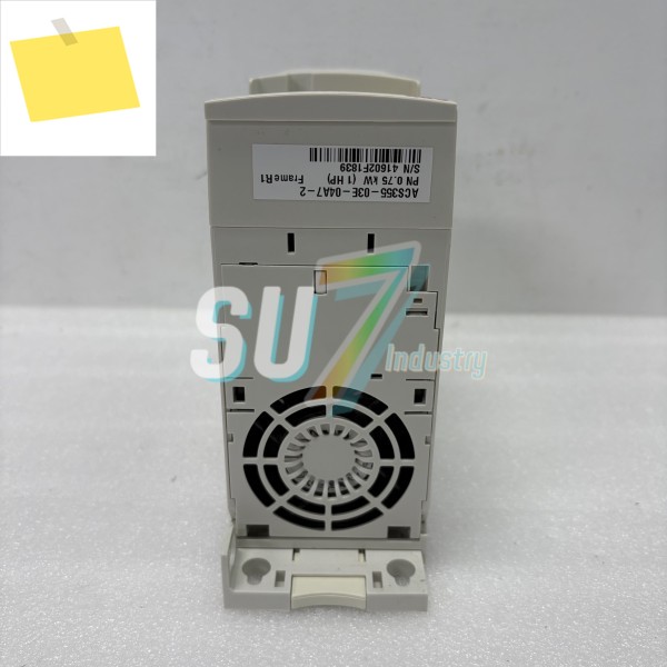 새제품 박스 인버터 ACS355-03E-04A7-2 제품 이미지