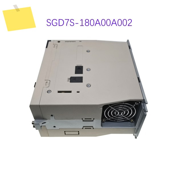 신품 SGD7S-180A00A002 2KW 서보 드라이브 제품 이미지