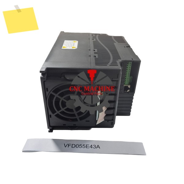 새제품 VFD055E43A 380V 7.5KW 인버터 제품 이미지