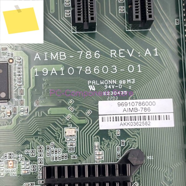 산업용 마더보드 ATX Q370 칩셋 8세대 CPU 지원 AIMB-786 REV.A1 제품 이미지