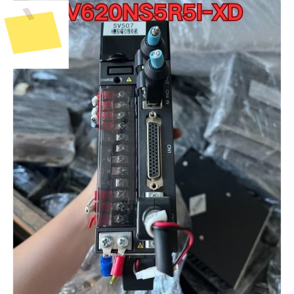 중고 SV620NS5R5I-XD 서보 드라이브 상태 양호 2025년 11월 제품 이미지